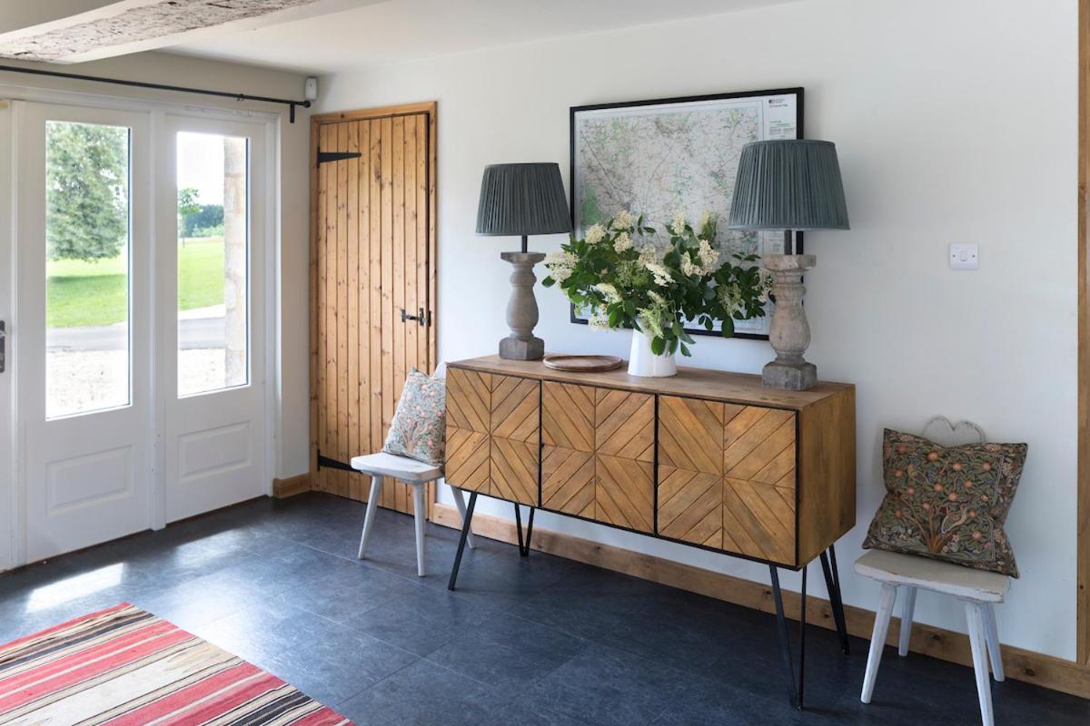 Crucis Park Estate Villa Cirencester Exterior foto